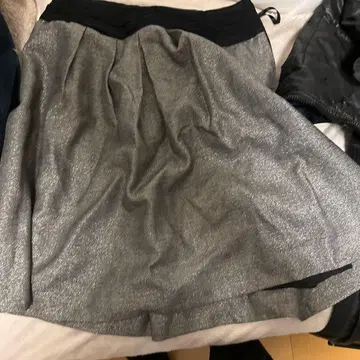 그레이 플레어 스커트 M 사이즈