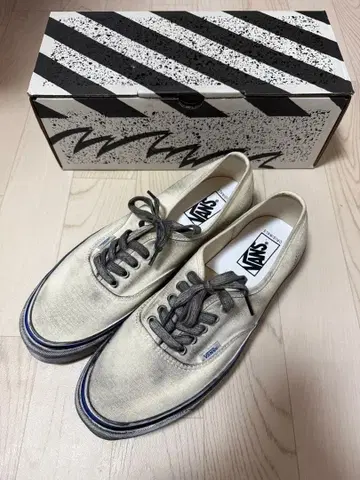 VANS 볼트 오센틱
