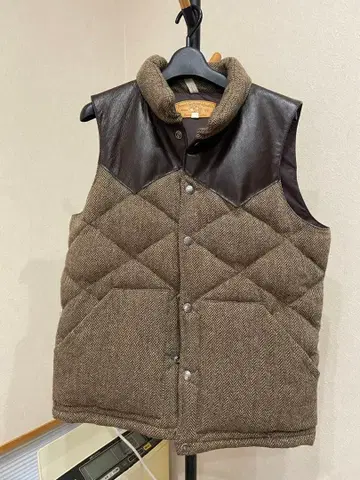 Pherrow's 퀼팅 다운 베스트