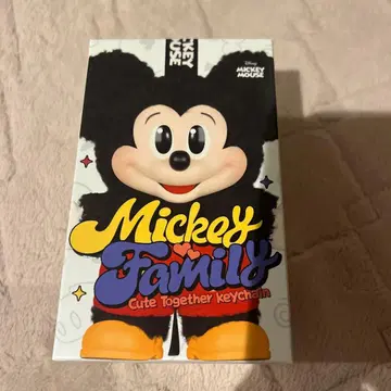 POP MART 미키 패밀리 키링 미개봉
