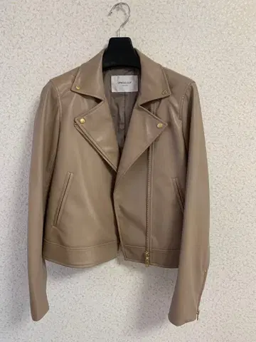베이지 합성 피혁 라이더 자켓