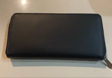 블랙 장지갑 지퍼 포함