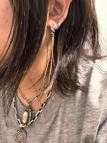 슬리핑 뷰티 터콰이즈 너겟 로프 귀걸이 한쪽