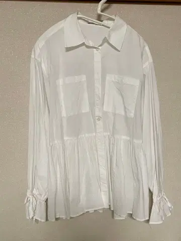 BAYFLOW 화이트 긴팔 셔츠 개더 소매