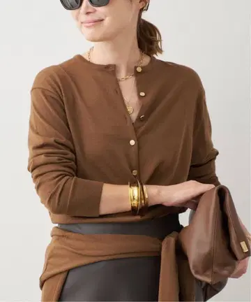 25AW 두지엠 클라세 FF30 TODAY 크루넥 가디건