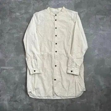 네스트로브 에크루 셔츠 bisque by nest Robe