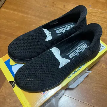 SKECHERS 슬립온 블랙