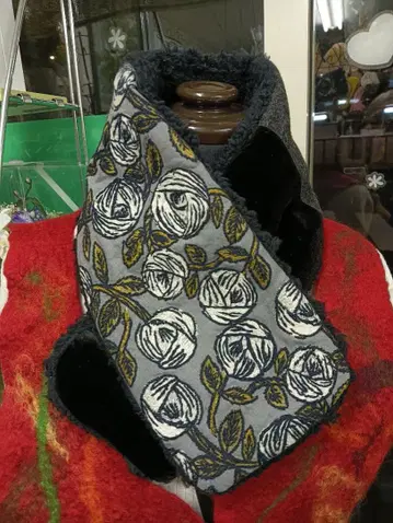 미나 페르호넨 핸드메이드 넥워머