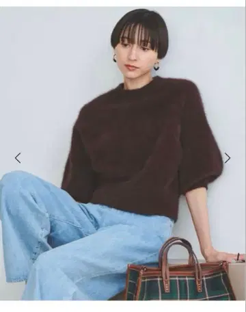 유나이티드 애로우즈 폭스 캐시미어 퍼프 슬리브 니트 브라운