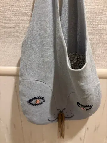 미나 페르호넨 우사백 대 블루