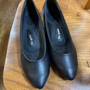 Re:getA 블랙 스틸레토 펌프스