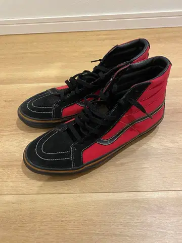 VANS 30주년 기념 모델 스케하이