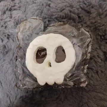 Momo 스퀴즈 해골