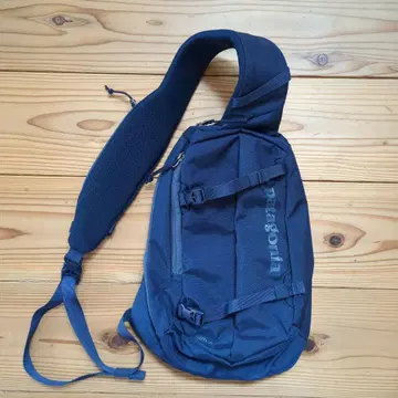 patagonia 파타고니아 아톰 슬링백 네이비