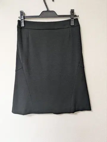 UNTITLED 스커트 울 소재