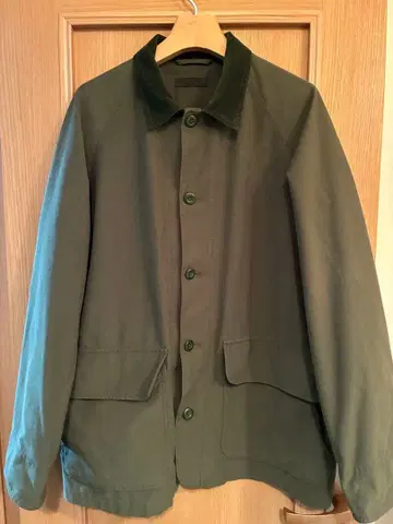 UNIQLO 올리브 그린 자켓