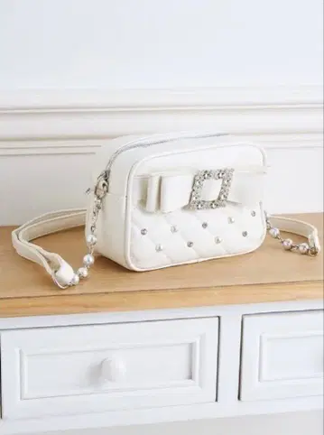 [ NOEMIE ] 노에미 아가씨 비쥬 리본 숄더백