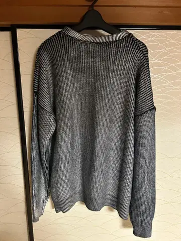 오버 사이즈 그레이 니트 스웨터