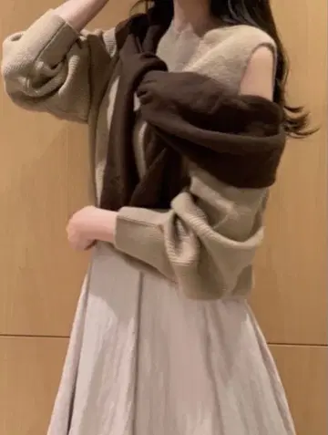 스나이델 SNIDEL 디포메이션 니트 풀오버