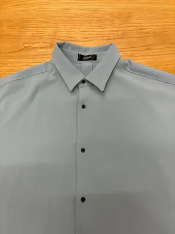 KUUPY 반팔 셔츠 M 사이즈 라이트 블루