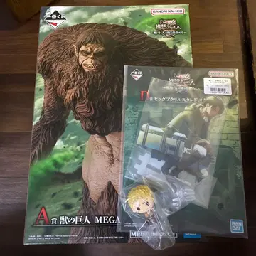 진격의 거인 제일복권 수의 거인 피규어 리바이 아크릴 스탠드