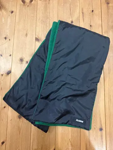 XLARGE 다운 머플러