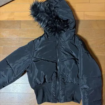 블랙 숏 다운 자켓