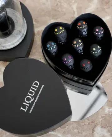 INSTINCTOY LIQUID HEART BOX