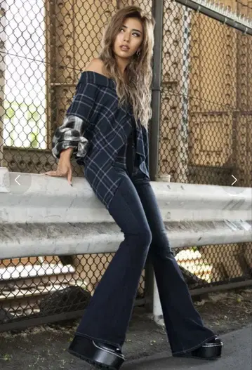 EGOIST 그런지 플레어 데님 팬츠 (BLUE) 데님 플레어 팬츠 S