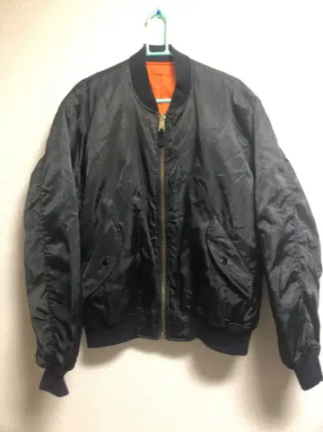 블랙 MA-1 플라이트 자켓