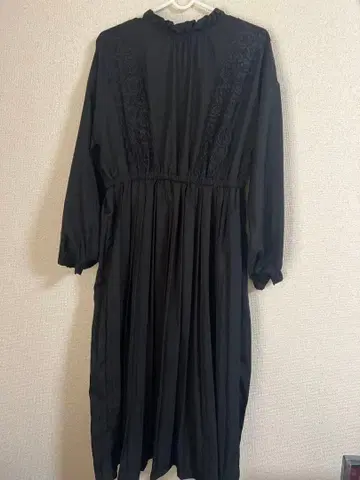 파라비온 원피스 블랙