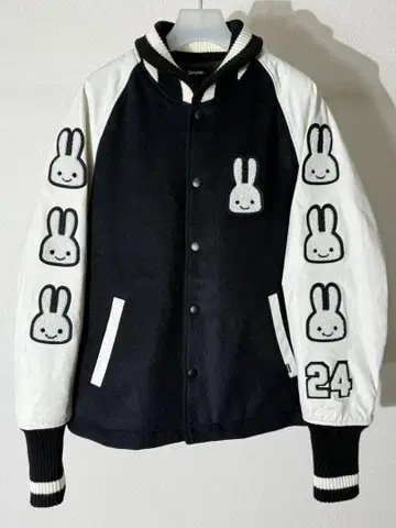 CUNE 큔 야마타노오로치 바시티 자켓 가죽 절개