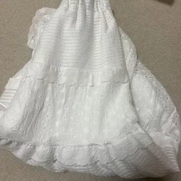 Birthday room 스커트