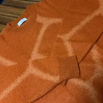 퍼시몬 크루넥 니트 스웨터