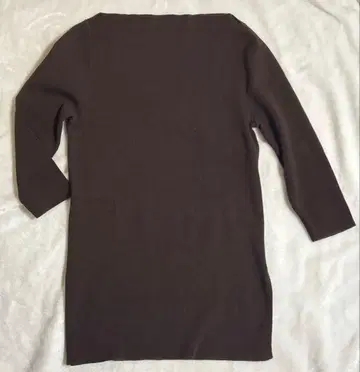 [미사용 새상품] 리에스 브라운 사이드 슬릿 니트 5부 기장