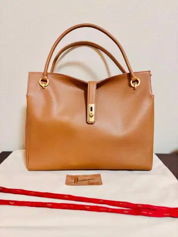 하마노 가죽 공예 그레이스 딜라이트 토트 카멜 골드 A4 사이즈 수납