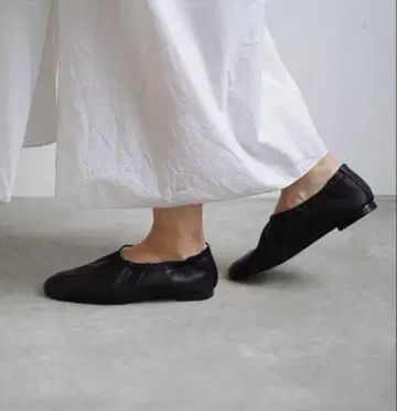 새상품급 BEAUTIFUL SHOES BALLET SHOES 24cm