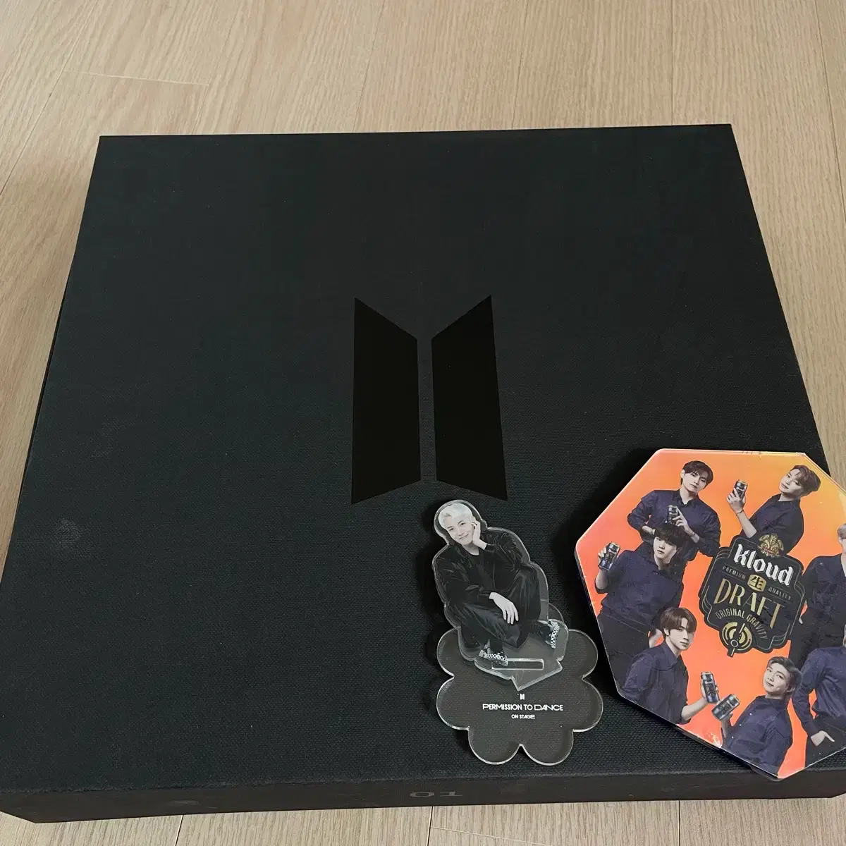 K-POP・アジア BTS MERCH BOX #1 BTS MERCHBOX #1 K-POP・アジア BTS MERCH BOX #1 Buy BTS Merch Boxes