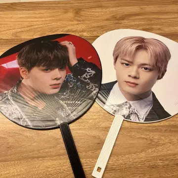 JO1 츠루보 시온 부채 세트