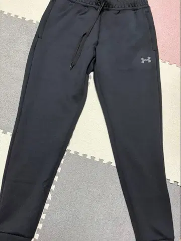Under Armour 블랙 조거 팬츠 M 언더아머