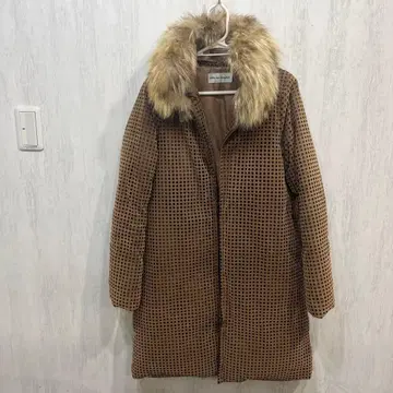 odds.on.complex 도트 무늬 다운 자켓