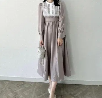 엘레강트한 그레이의 롱 드레스