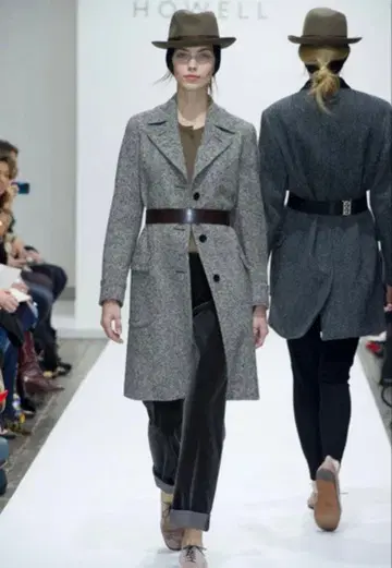 [ MARGARET HOWELL ] 트위드 체스터 코트