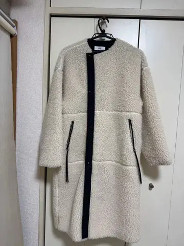 HYKE 보아 코트 롱 아이보리 사이즈 1