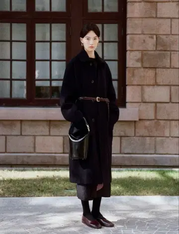 [ 새상품 ] TOUT Y EST SAC TONNEAU SMALL