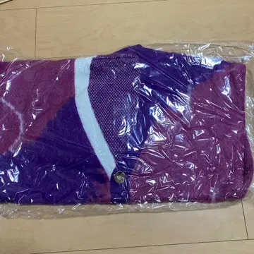 킹프리 불꽃놀이 니트