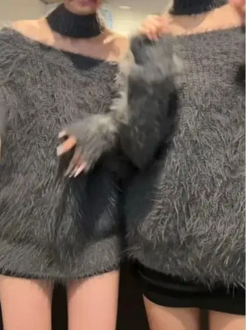 택 포함 새상품 GYDA 2WAY 샤기 초커 니트탑 차콜 그레이