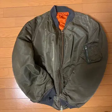 MA-1 플라이트 자켓 올리브