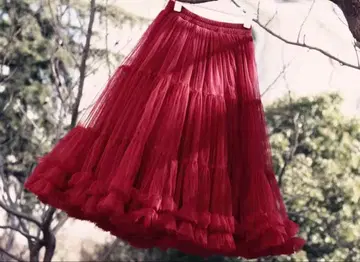 빨간색 튤 롱 스커트