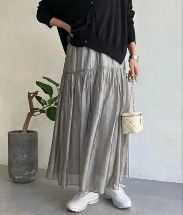 [ DOUDOU ] 그레이 쉬폰 플레어 롱 스커트